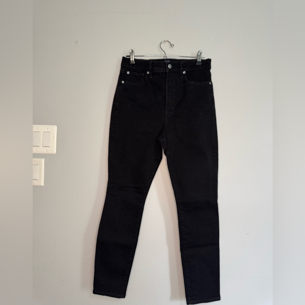 GAP Black High Rise True Skinny Jeans 10/30s